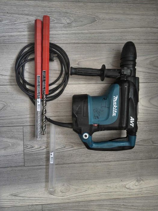 rotopercutanta Makita HR4511C +doua burghie Hilti TE-YX 22/52MP4