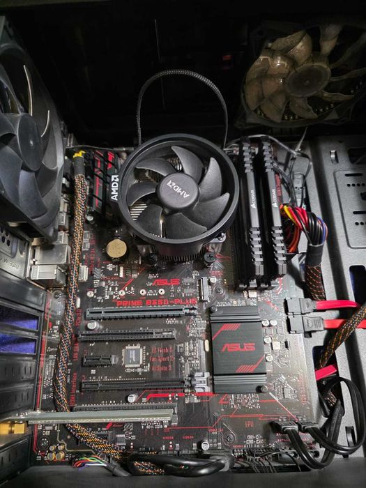 PC Calculator Gaming RX 580 XFX 8GB/ Ryzen 5 1600/ 16GB 3000Mhz ddr4