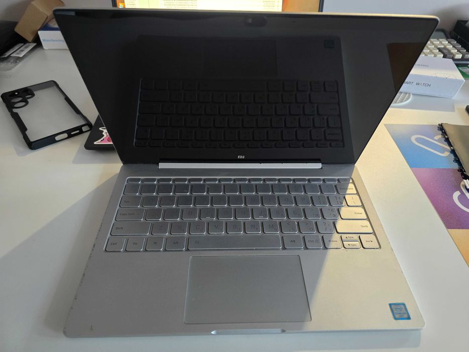 Лаптоп Xiaomi Air 12.5 неработещ