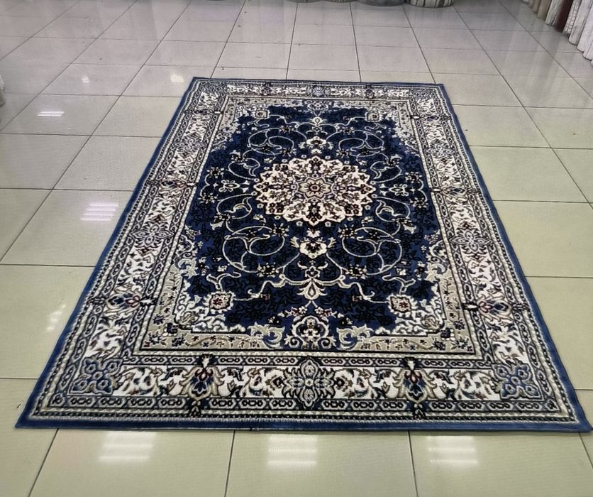 Продам ковер 200х300 см.