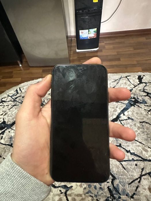 Iphone 11 pro idela chaqqa chuqasi yoq