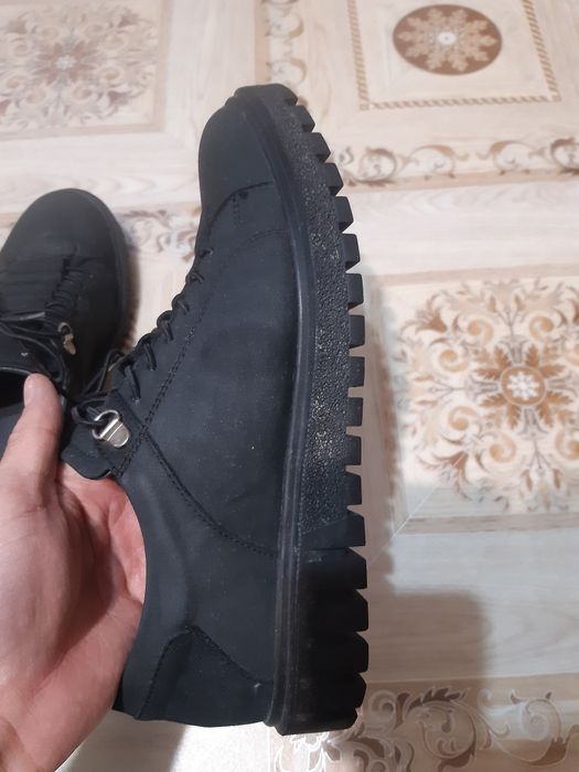 Мужские кроссовки