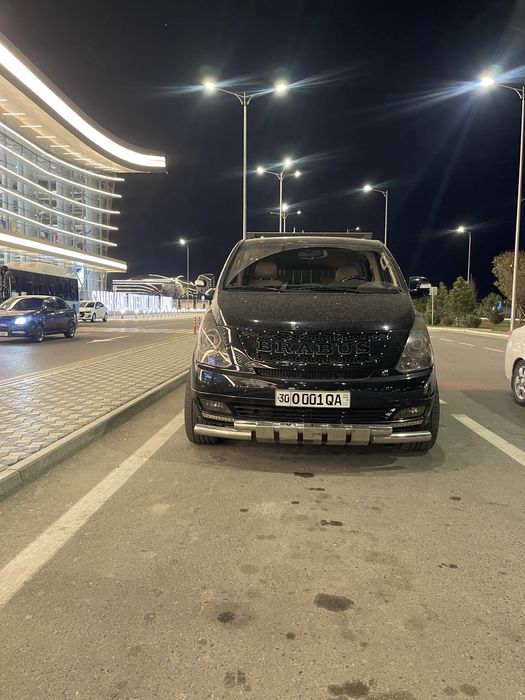 Продается представительный Hyundai STAREX