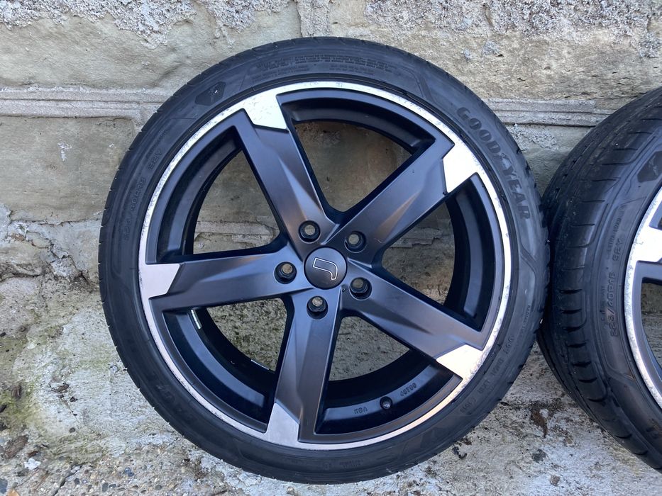 Джанти 18 5x112 8J ET48 летни гуми