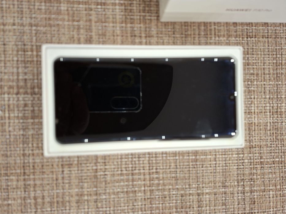 Продавам Huavei p30 pro