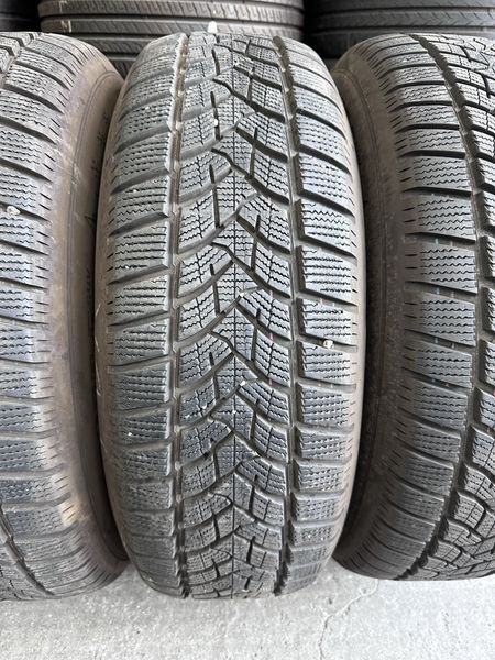 215/65/17 DUNLOP 4бр