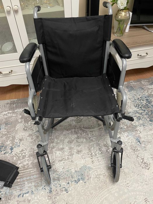 коляска для инвалидов механическая