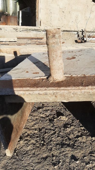 Печь.      на газ.