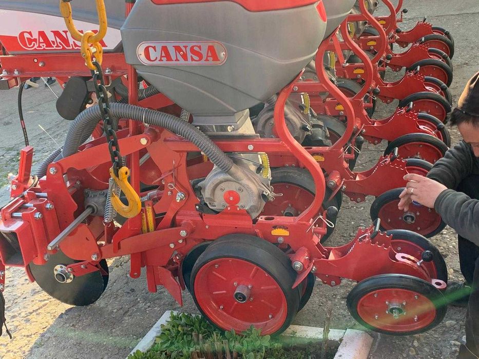Semanatoare plante prasitoare Cansa C 6R