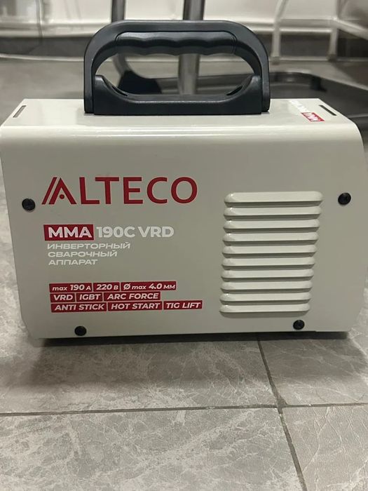 Компрессор воздушный и краскопульт