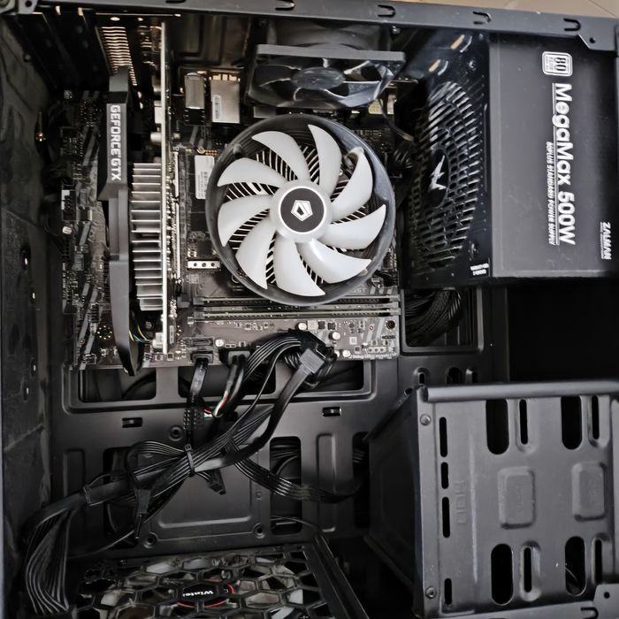 Компьютер i3 10100f