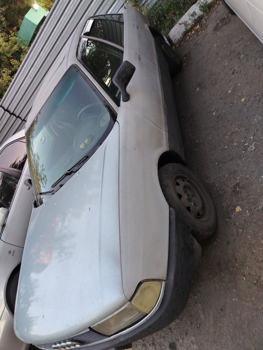 Продам ауди 80 б3