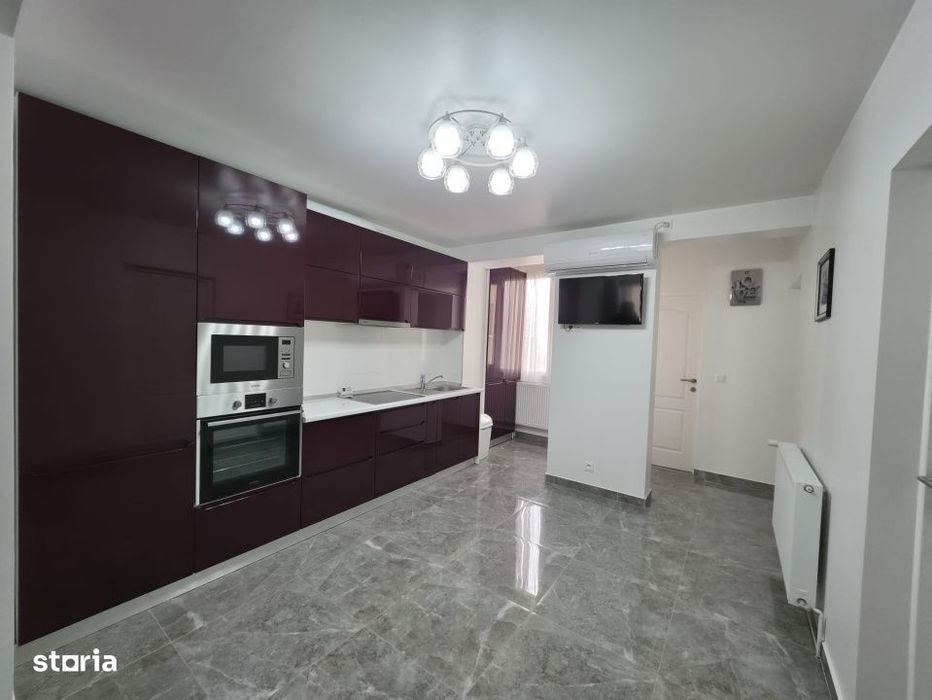 Apartament cu 3 camere, 60 mp, Bd. Regele Mihai I