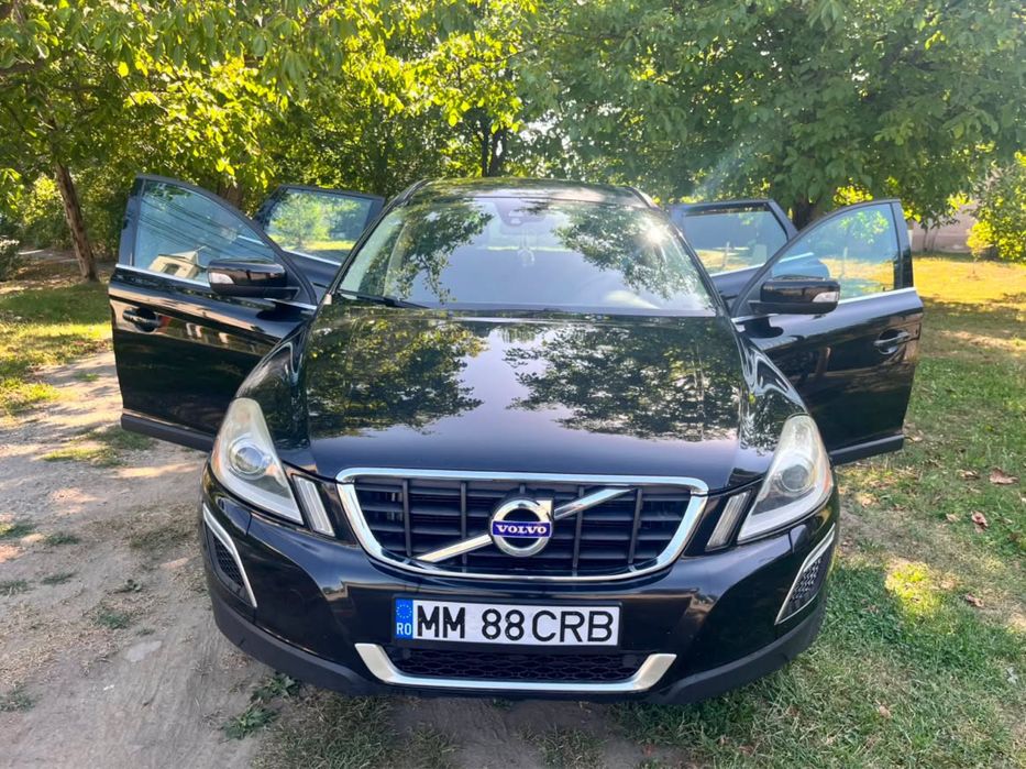 VOLVO XC60 2012 — imagine 2