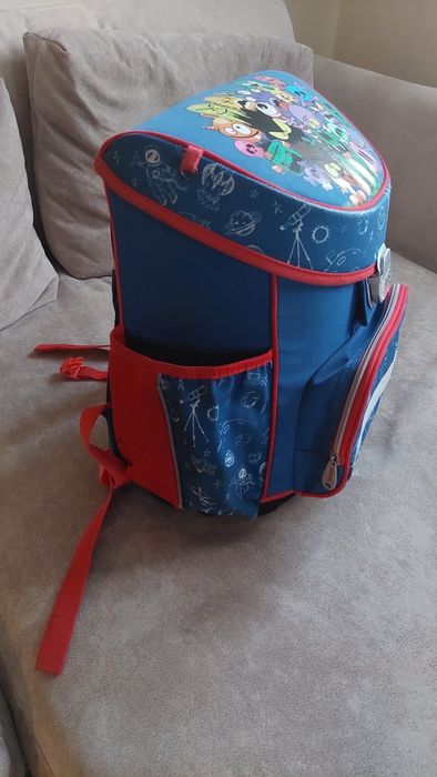 Ученическа раница за начален курс