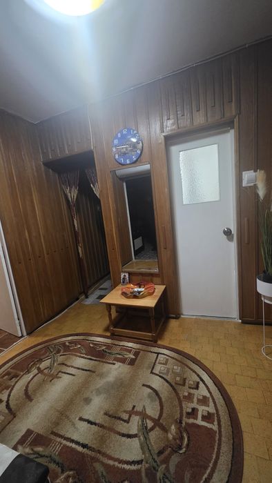 Apartament spre închiriere 3 camere