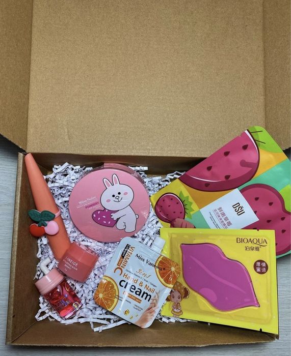 Косметика/подарочные бьюти боксы