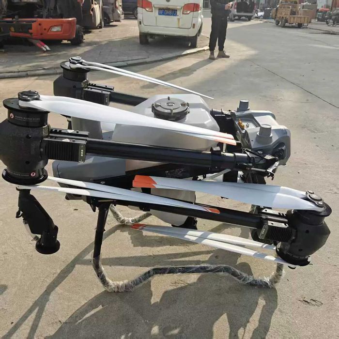 DJI T50 втородонесен с генератор