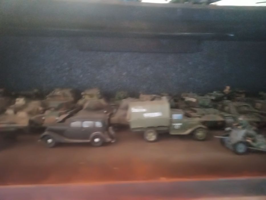 Продам коллекцию сборных масштабных моделей