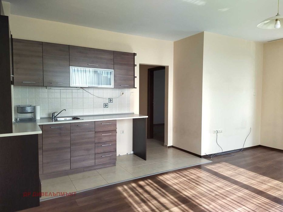 Дава се под наем Двустаен апартамент в София, Левски - 67 кв.м за 331.5 € - Снимка #3