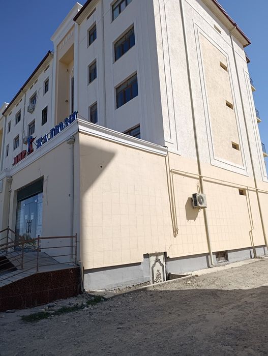 Магазин сотилади 80 м2