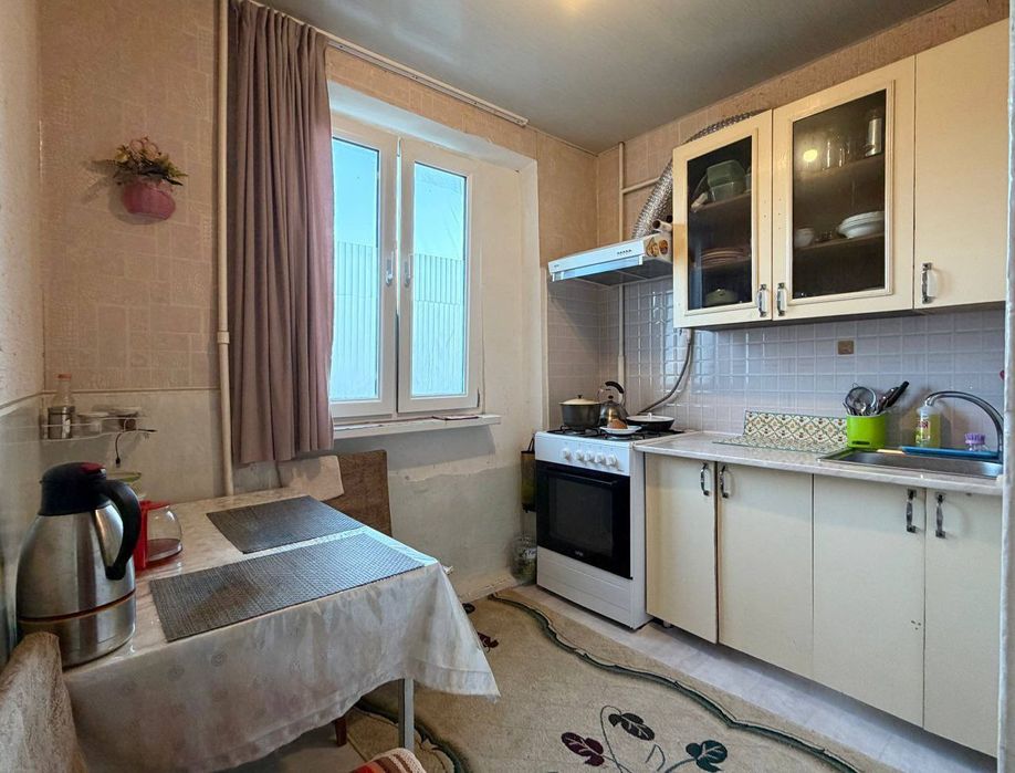 Продаётся 1/4/5 Авиасозлар 4, ор-р 166 школа