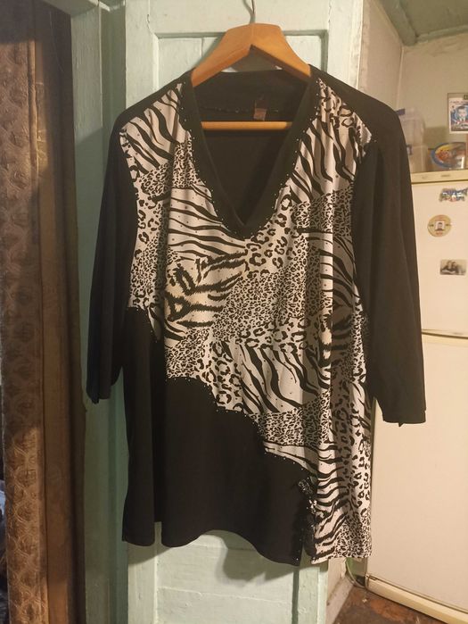 Кофты Блейзер женский 66-70 р.