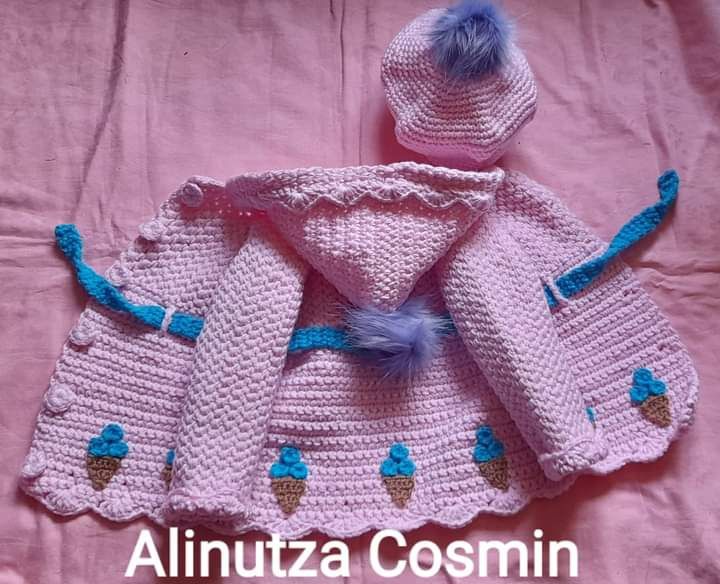 Căciula croșetată manual