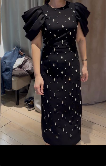 Продам платье от бренда Malli