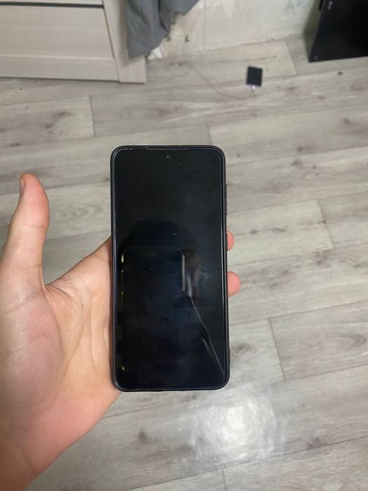 Обменяю Samsung s21