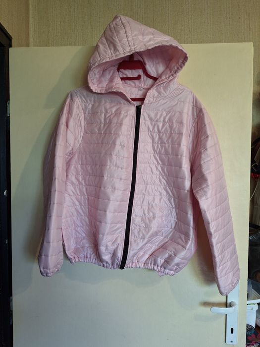 Дамски якета -пролетни,зимни,ветровка.