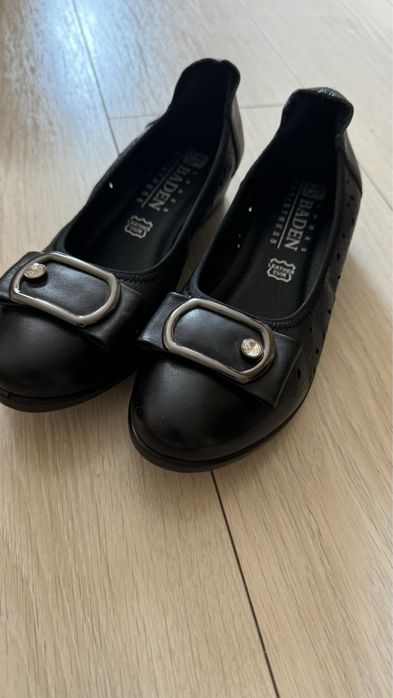 Продам женскую обувь