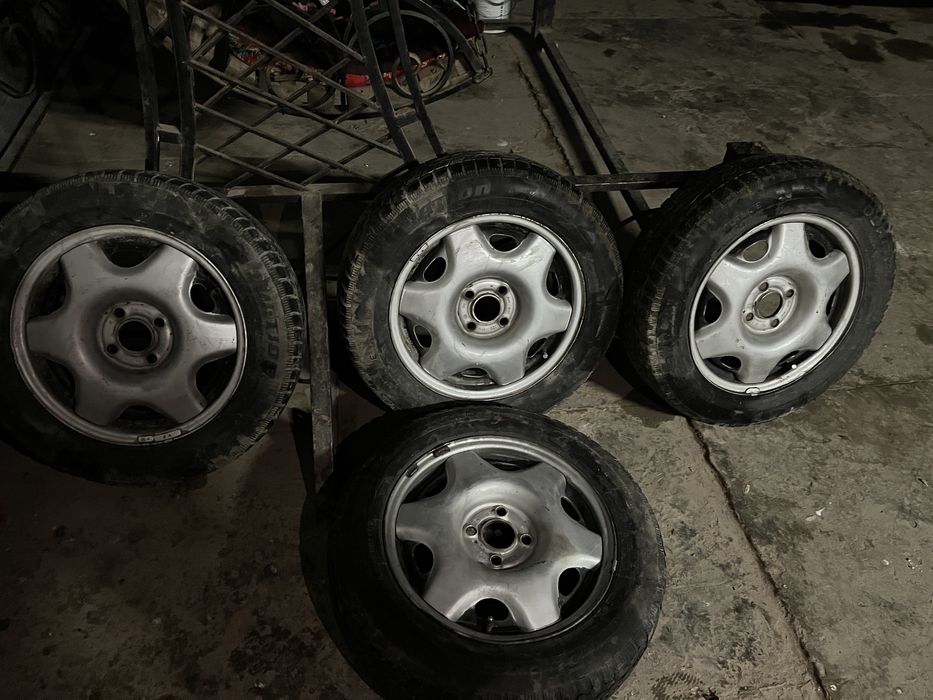 Зимный шины дисками продам б/у