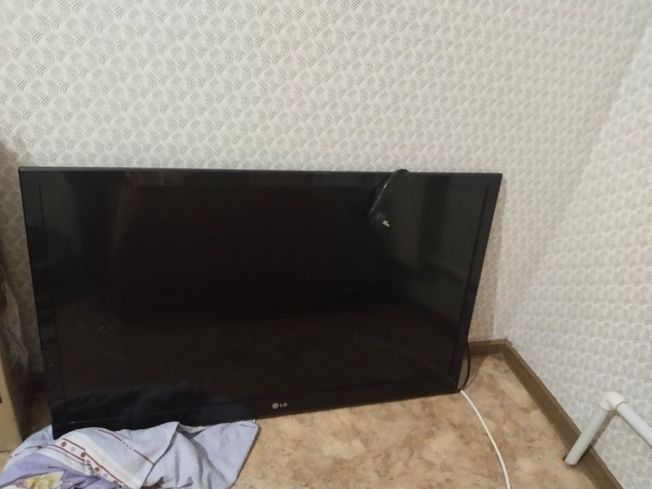 Продам телевизор