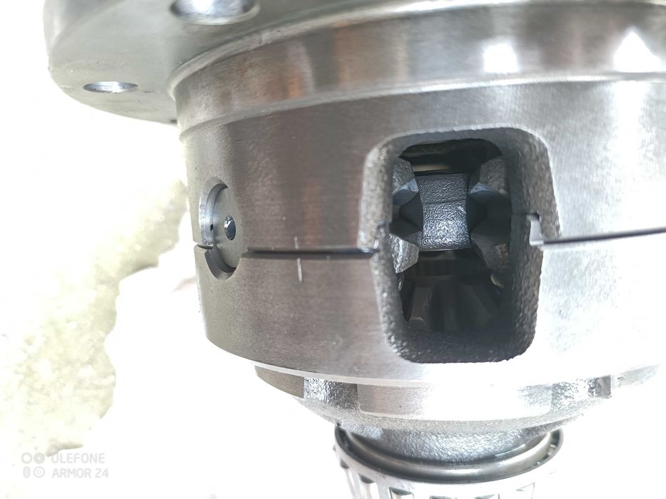 Касета за преден диференциал на Nissan Patrol Y61