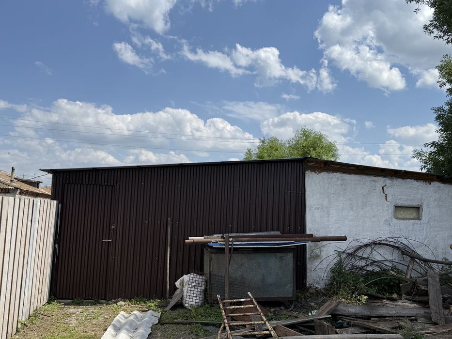 Продам дом с участком.