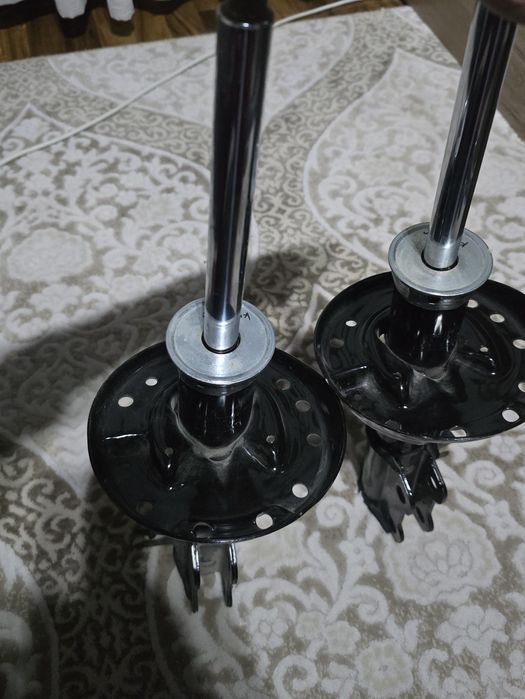 Амартизатор Кобальт передние