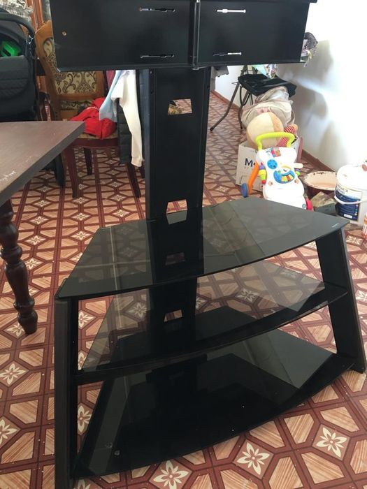 Подставка для телевизора