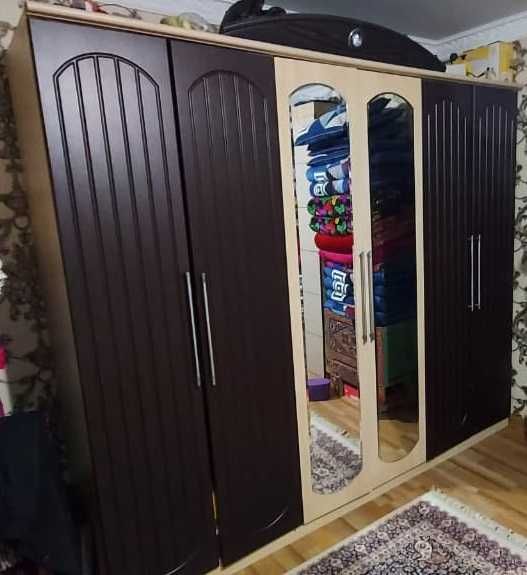 Спальный гарнитур Кардинал