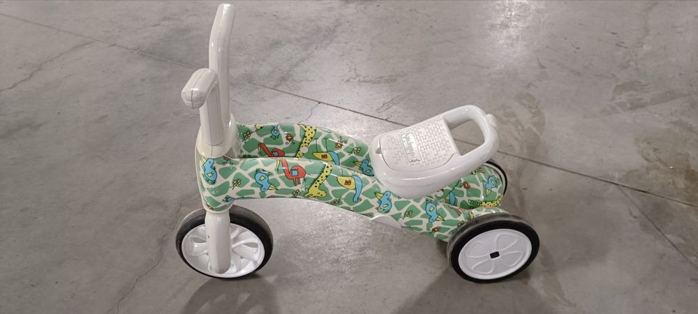 Детска триколка и колело за балансиране Chillafish 2 в 1