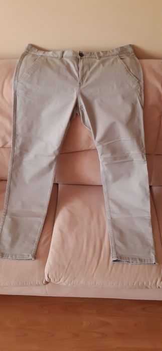 Pantaloni bărbătești edc