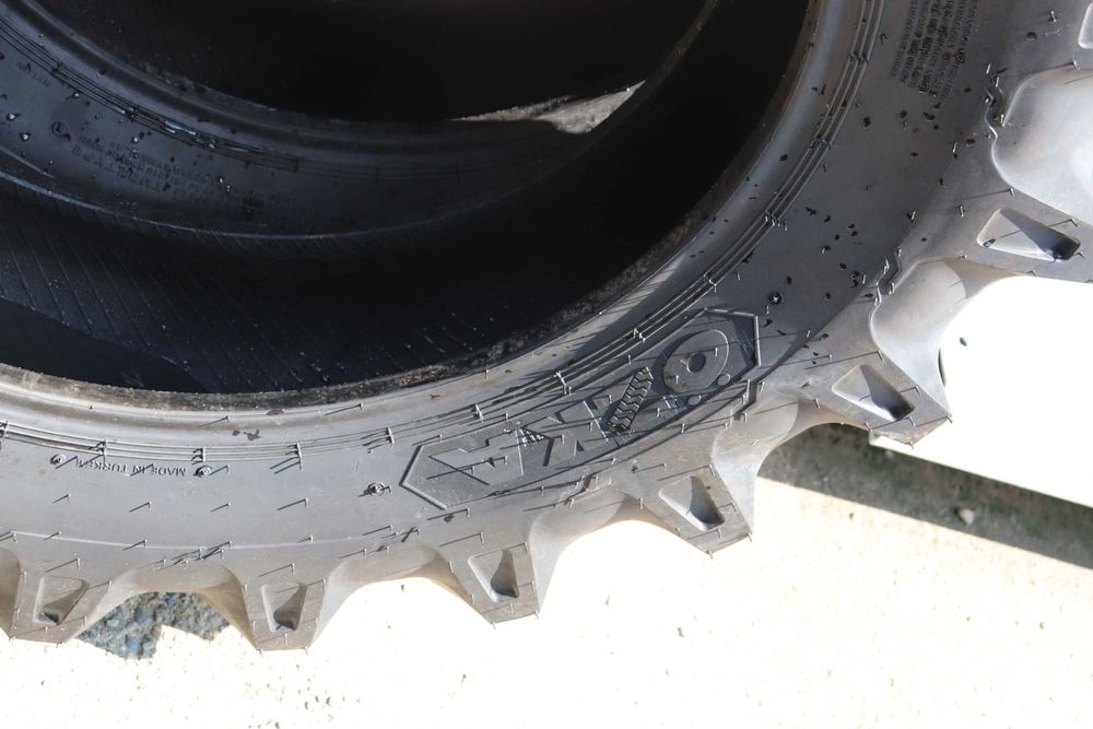 Cauciucuri 12.4-28 Ozka cu 8 ply noi cu garantie pentru tractor U445