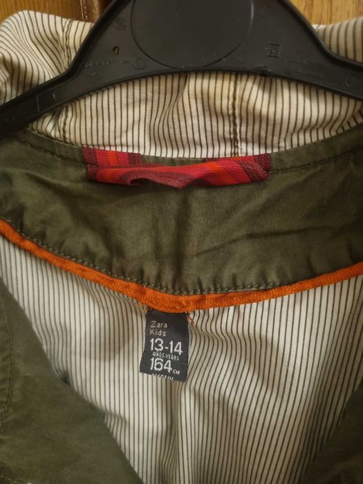 Vand geaca ZARA, baiat 164 cm inaltime, verde, bbc 100%