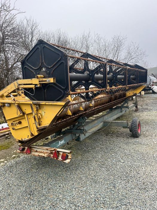 Vand header combina New Holland