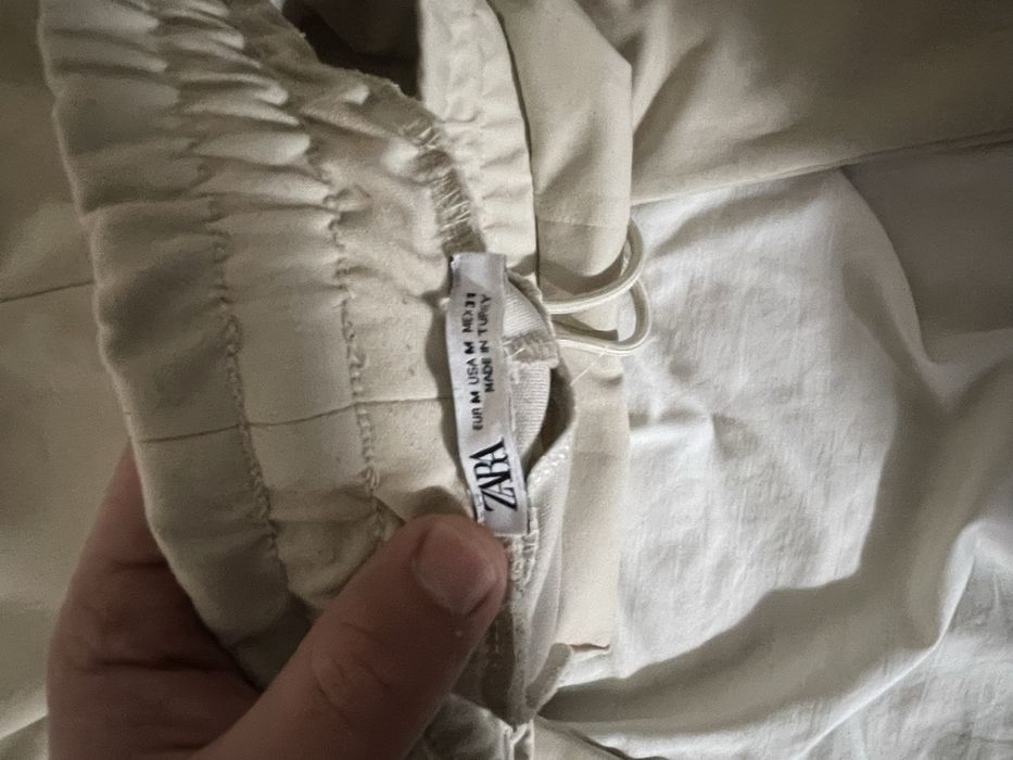 Долнище ZARA елегантно