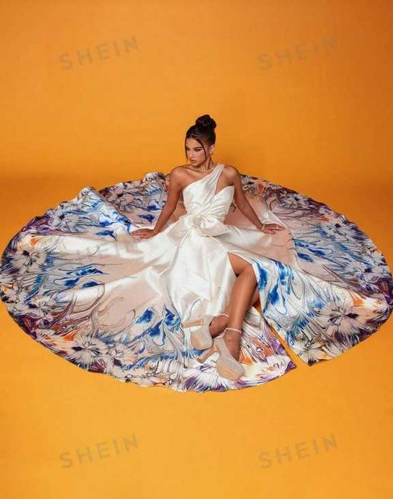 Нова официална ролкя