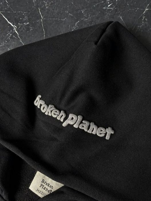 Худи на молнии Broken Planet