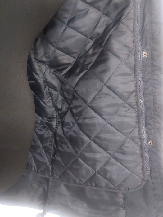 Продам мужскую куртку 10000