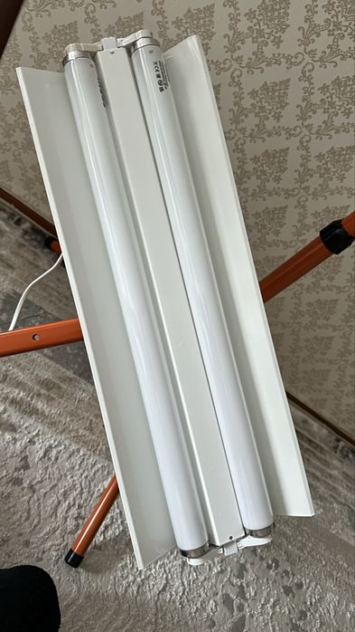 Продам фотолампу от желтушки