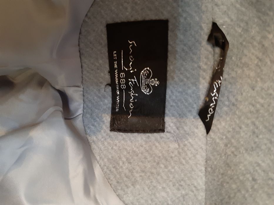 Продам демисезонное пальто